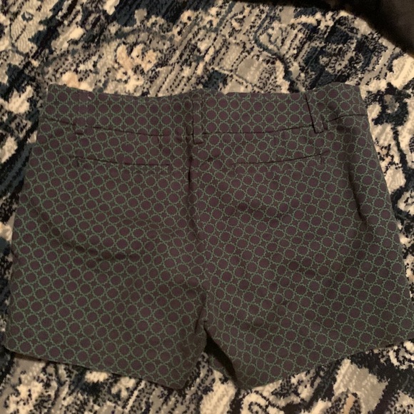 Patterned shorts - Picture 3 of 3